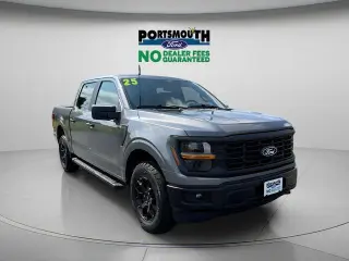 Ford F-150 2025 4x4 STX 4 puertas SuperCrew 5.5 pies. SB