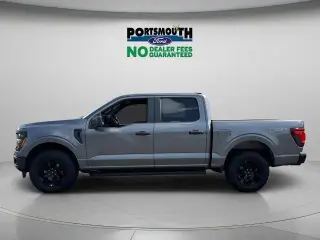 Ford F-150 2025 4x4 STX 4 puertas SuperCrew 5.5 pies. SB