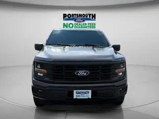 Ford F-150 2025 4x4 STX 4 puertas SuperCrew 5.5 pies. SB