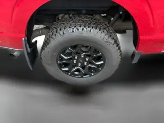 Ford F-150 2024 4x4 XLT 4 puertas SuperCrew 5.5 pies. SB