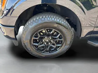 Ford F-150 2025 4x4 XLT 4 puertas SuperCrew 5.5 pies SB