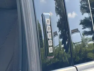 Ford F-150 2023 4x4 XLT 4 puertas SuperCrew 5.5 pies SB