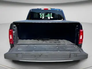 Ford F-150 2023 4x4 XLT 4 puertas SuperCrew 6.5 pies SB