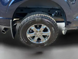 Ford F-150 2023 4x4 XLT 4 puertas SuperCrew 6.5 pies SB