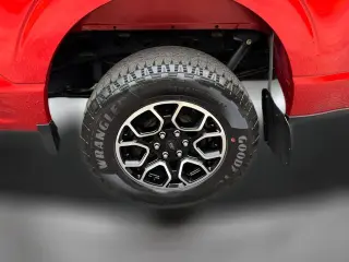 Ford F-150 2023 4x4 XLT 4 puertas SuperCrew 6.5 pies. SB