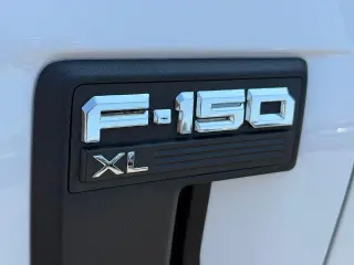Ford F-150 2024 4x4 XL 4 puertas SuperCrew 5.5 pies SB