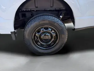 Ford F-150 2024 4x4 XL 4 puertas SuperCrew 5.5 pies SB