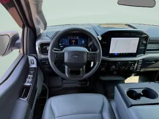 Ford F-150 2024 4x4 XL 4 puertas SuperCrew 5.5 pies SB