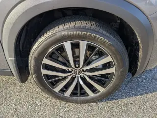 Nissan Pathfinder 2025 AWD Platinum 4 puertas SUV