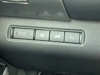 Nissan Pathfinder 2025 AWD Platinum 4 puertas SUV