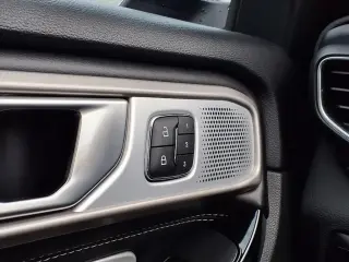 Ford Explorer 2023 AWD ST 4 puertas SUV