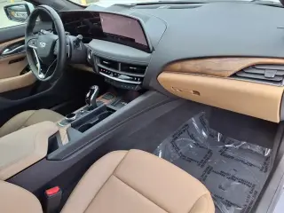 Cadillac CT5 2025 Premium Lujo 4dr Sedan