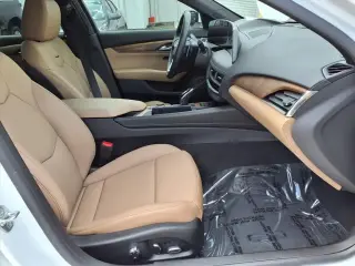 Cadillac CT5 2025 Premium Lujo 4dr Sedan