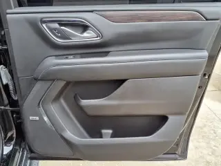 Chevrolet Suburban 2022 4x4 LT 4 puertas SUV