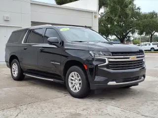 Chevrolet Suburban 2022 4x4 LT 4 puertas SUV