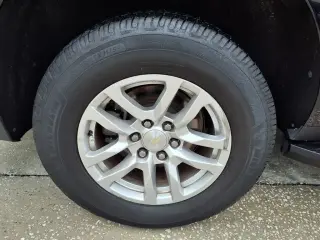 Chevrolet Suburban 2022 4x4 LT 4 puertas SUV