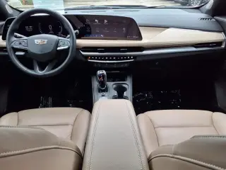 Cadillac XT4 2024 4x4 Premium Luxury 4 puertas Crossover