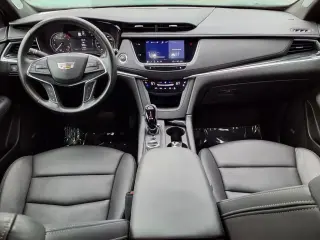 Cadillac XT5 2023 Premium Luxury 4 puertas SUV