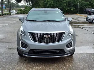Cadillac XT5 2023 Premium Luxury 4 puertas SUV