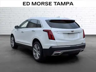 Cadillac XT5 2024 Premium Lujo 4 puertas SUV