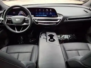 Cadillac LYRIQ 2024 Lujo 1 4 puertas SUV