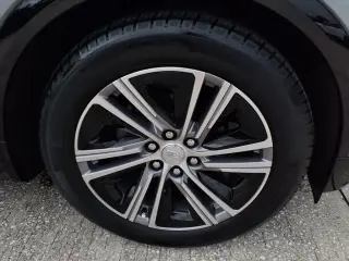 Cadillac LYRIQ 2024 Lujo 1 4 puertas SUV