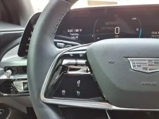 Cadillac LYRIQ 2024 Sport 1 4 puertas SUV