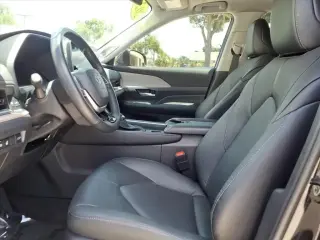 Toyota Grand Highlander 2024 Limited 4 puertas SUV