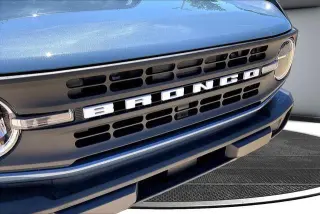 Ford Bronco 2025 4x4 Base 2 puertas SUV