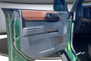 Ford Bronco 2024 4x4 Outer Banks 4 puertas SUV