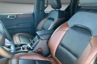Ford Bronco 2024 4x4 Outer Banks 4 puertas SUV