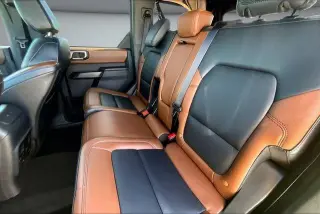 Ford Bronco 2024 4x4 Outer Banks 4 puertas SUV