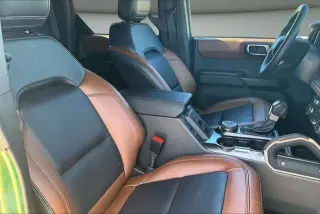 Ford Bronco 2024 4x4 Outer Banks 4 puertas SUV