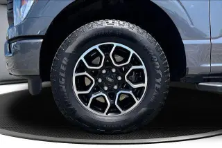 Ford F-150 2023 4x4 XLT 4 puertas SuperCrew 6.5 pies SB