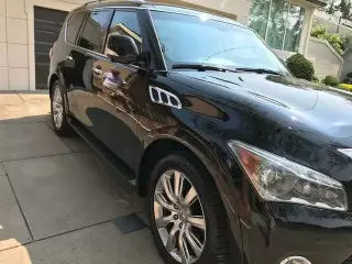 2013 INFINITI QX56 4WD