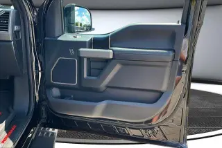 Ford F-150 2018 4x4 Raptor 4 puertas SuperCrew 5.5 pies. Caja corta