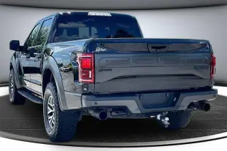 Ford F-150 2018 4x4 Raptor 4 puertas SuperCrew 5.5 pies. Caja corta