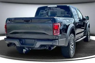 Ford F-150 2018 4x4 Raptor 4 puertas SuperCrew 5.5 pies. Caja corta