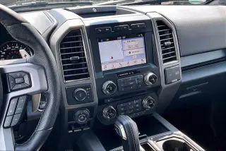 Ford F-150 2018 4x4 Raptor 4 puertas SuperCrew 5.5 pies. Caja corta