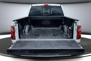 Ford F-150 2024 4x4 XLT 4 puertas SuperCrew 6.5 pies SB