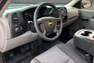 Chevrolet Silverado 1500 2010 4x2 Work Truck 2 puertas Cabina Regular 8 pies LB