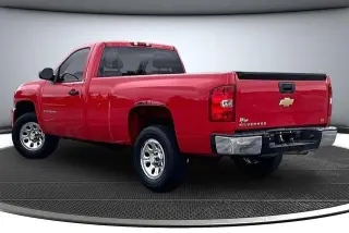 Chevrolet Silverado 1500 2010 4x2 Work Truck 2 puertas Cabina Regular 8 pies LB
