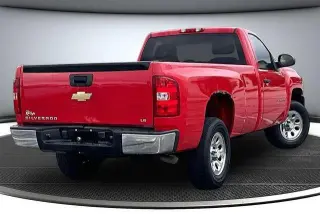 Chevrolet Silverado 1500 2010 4x2 Work Truck 2 puertas Cabina Regular 8 pies LB
