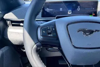 Ford Mustang Mach-E 2025 AWD GT 4 puertas SUV