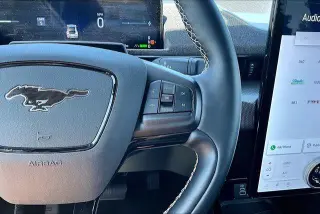 Ford Mustang Mach-E 2025 AWD GT 4 puertas SUV