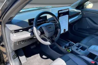 Ford Mustang Mach-E 2025 AWD GT 4 puertas SUV
