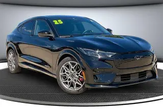 Ford Mustang Mach-E 2025 AWD GT 4 puertas SUV