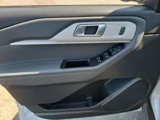Ford Explorer 2026 AWD Active 4 puertas SUV