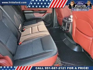 Ram 1500 2022 4x4 Rebel 4 puertas Cabina Crew 5.6 pies. Pickup SB