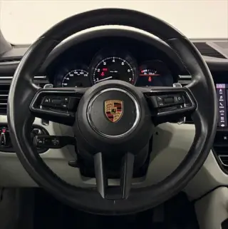Porsche Macan 2023 AWD T 4 puertas SUV
